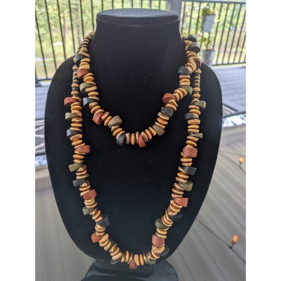 ZARA Layered Necklaces Pack Of 2 Beaded Wooden Blue Brown Gold Maximalist Retro - Picture 2 of 12